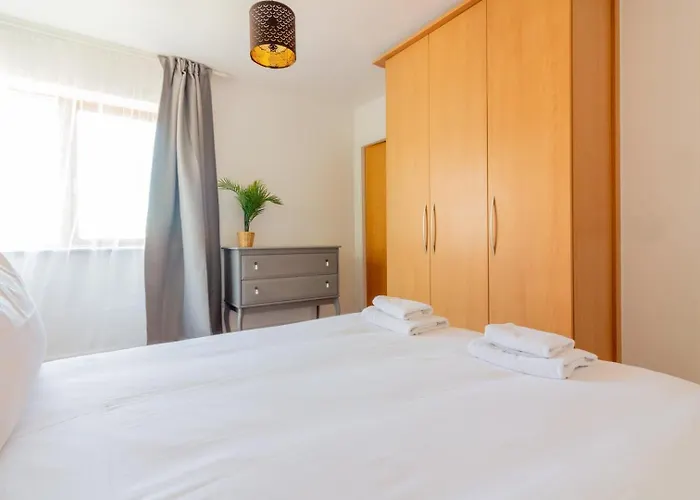 Guestready - Modern Stay By Pheonix Park